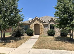 1763 Overlook Dr, Lancaster, TX 75146