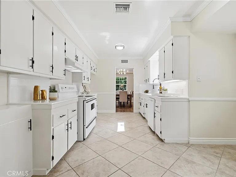 8350 Duarte Rd — Photo 27