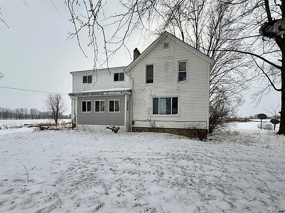 2nd image of 7666 Brooks Rd