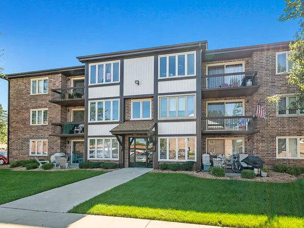 5016 Circle Ct APT 1112, Crestwood, IL 60418