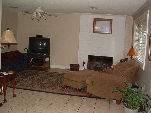 5th image of 284 County Road 425