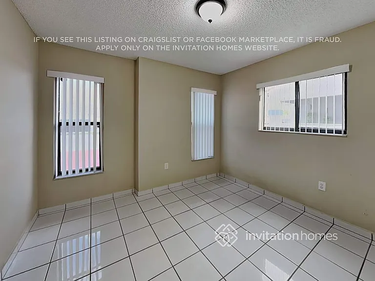 12748 NW 102nd Ave — Photo 15