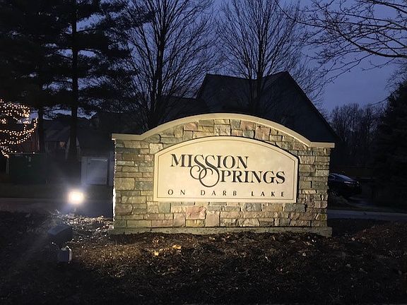 5th image of 6419 Mission Dr