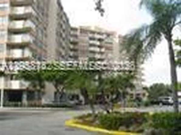 1200 NE Miami Gardens Dr APT 315W, North Miami Beach, FL 33179