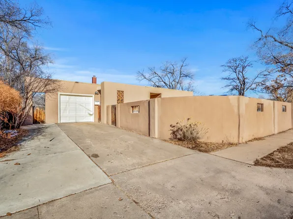1614 Paseo De La Conquistadora, Santa Fe, NM 87501