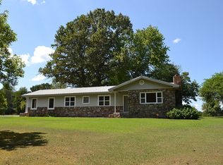 6052 Highway 9 W, Clinton, AR 72031