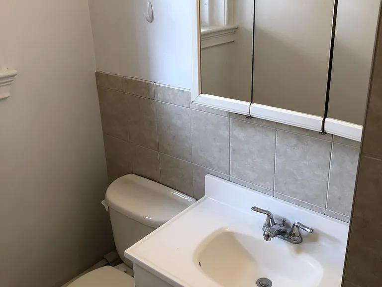 45-47 Orkney Rd #1F — Photo 11