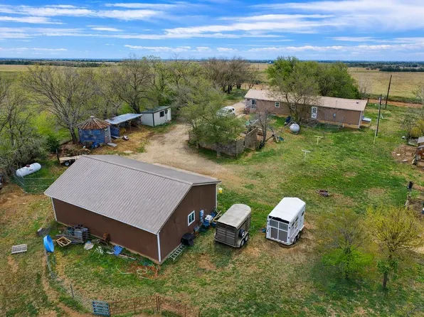 951 N 170th Rd, Minneapolis, KS 67467