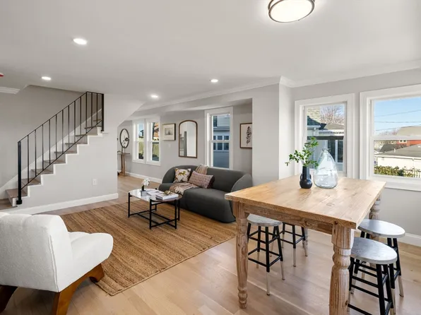 67 Bay View Ave #1L, Winthrop, MA 02152