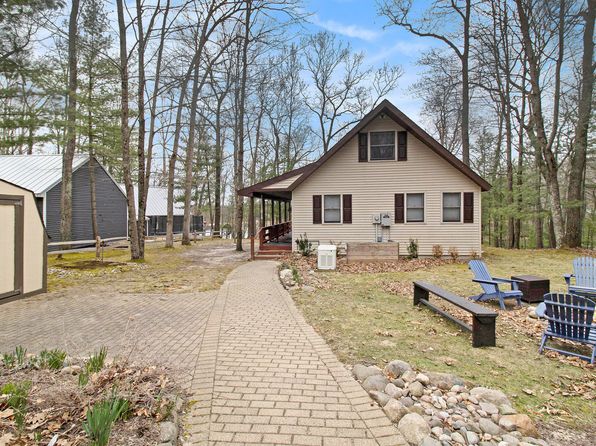 9284 S Oxeye Ave, Baldwin, MI 49304