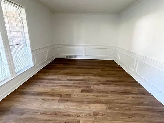 3rd image of 3457 E Rolling Woods Dr