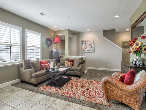 5th image of 345 Casselino Dr
