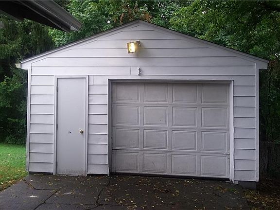 3rd image of 73 S Hartford Ave