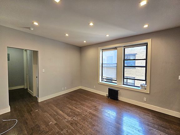 3rd image of 101 Woodruff Ave APT 4C