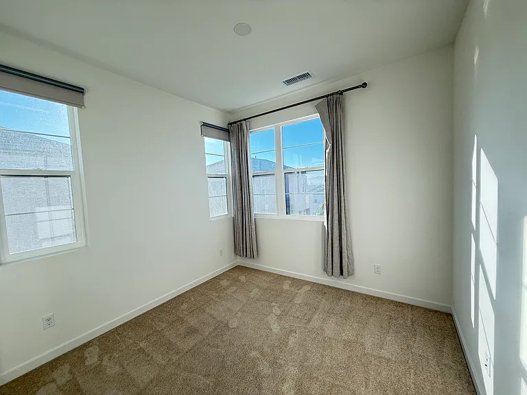 4499 S Grant Paseo — Photo 24