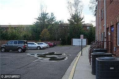 4th image of 5981 Columbia Pike Ste 200