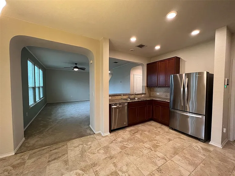 12821 Stoney Ridge Bnd — Photo 7