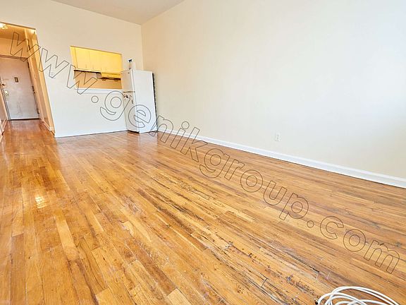 2nd image of 151-153 Allen St #6B