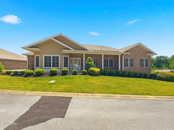 2119 Zion Dr, Sevierville, TN 37862