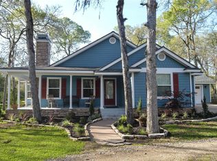 20418 Deer Run Rd, Damon, TX 77430