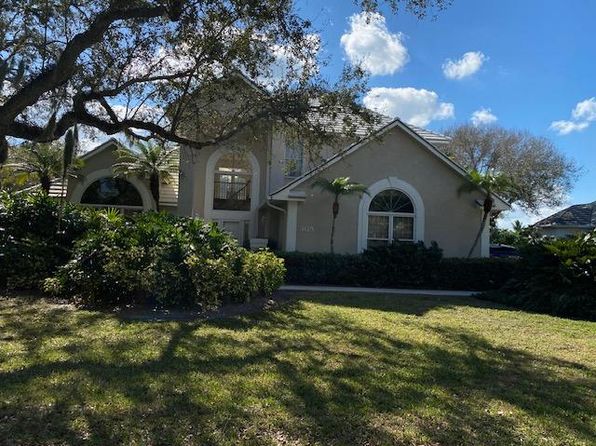 305 Riverway Dr