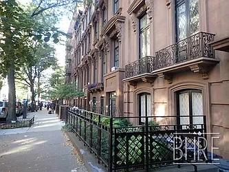 Rented by Brooklyn Heights Real Estate Inc