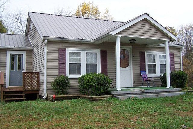 1st image of 207 Mount Leo Heights St