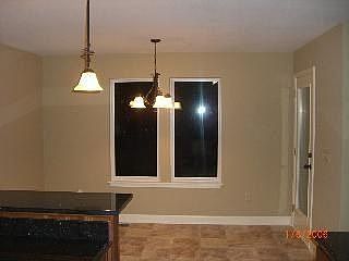 5th image of 9226 Kirkwood Ave