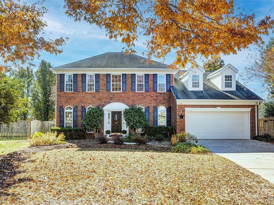 1st image of 4721 Redmond Ct NW