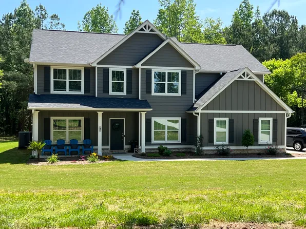 719 Fairview Rd, Brooks, GA 30205