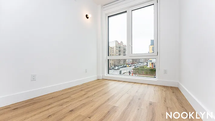 Rented by Nooklyn NYC LLC | media 35
