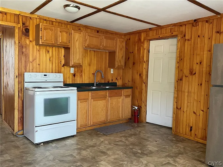 377 W Main St #1 — Photo 14