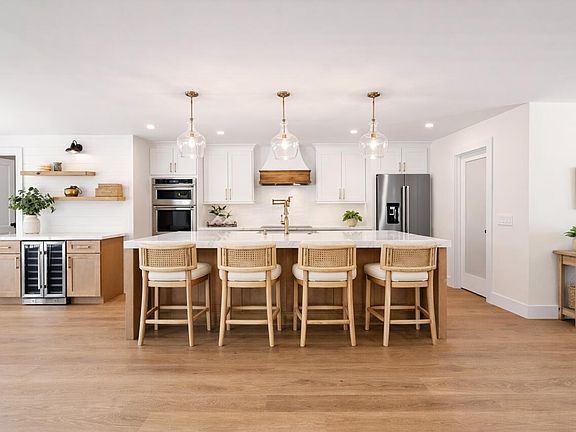 4th image of 1607 Seabrook Road