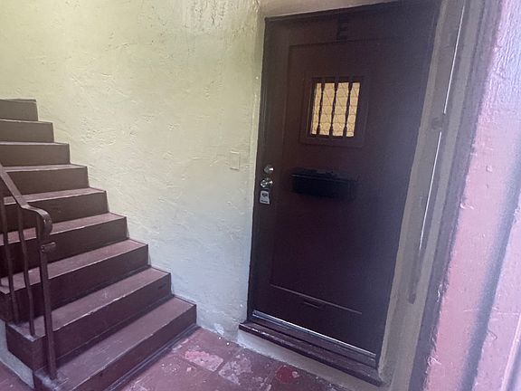 4th image of 1620 E 2nd St