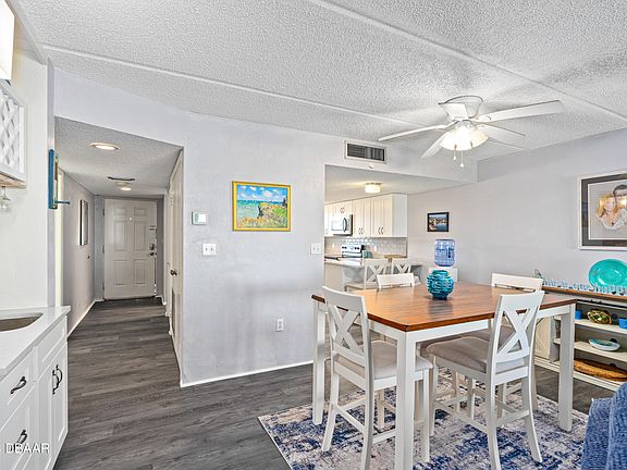 5th image of 2294 Ocean Shore Blvd #1050