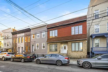 135-137 Griffith Street