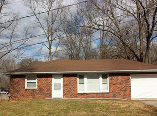2906 Lear Dr, Cape Girardeau, MO 63701