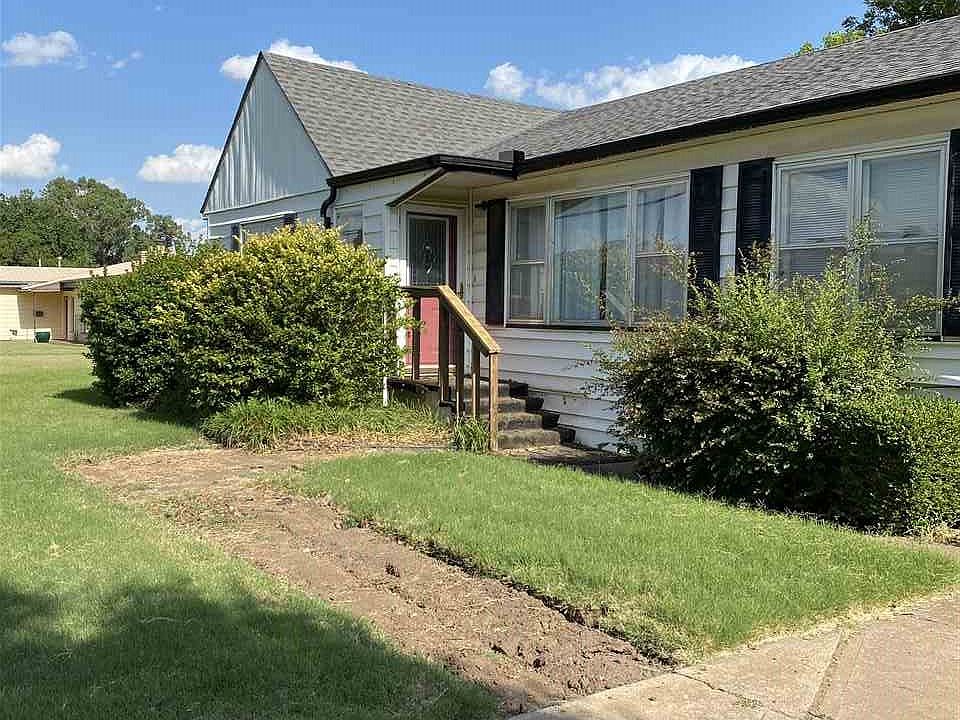 2725 W Randolph Ave, Enid, OK 73703 Zillow