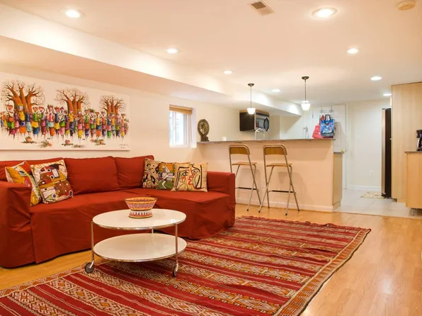 (undisclosed Address), Washington, DC 20009