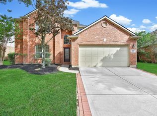 2215 Two Trail Dr, Spring, TX 77373