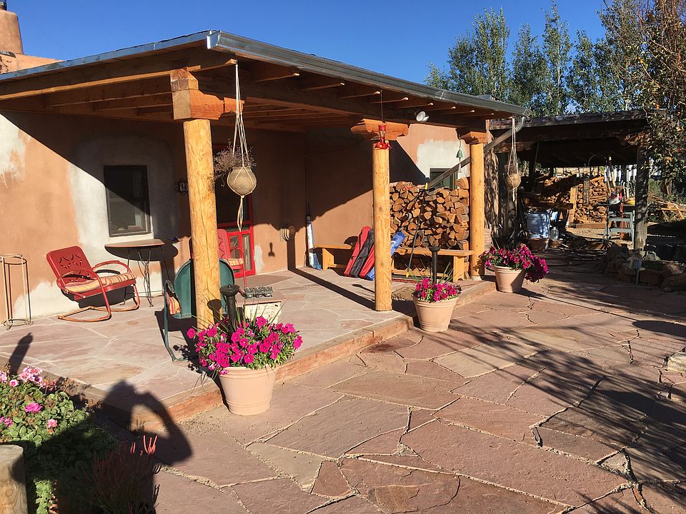 1st image of 1013 La Vega Ln