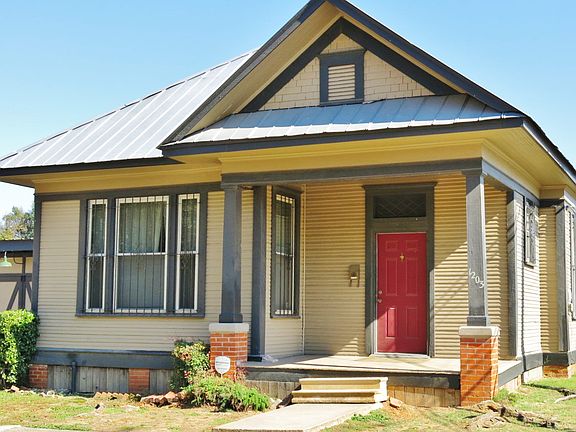 5th image of 1201 Gilbert Ave