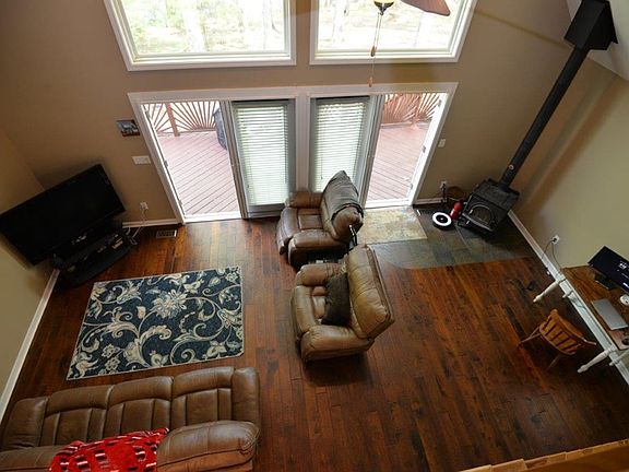 5th image of 304 Anchor Pointe Dr