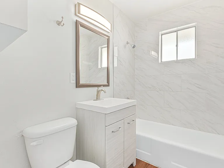2012 S Granada Dr #F — Photo 10