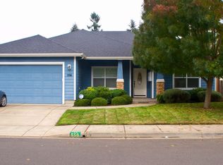 556 Ethan Ct, Springfield, OR 97477