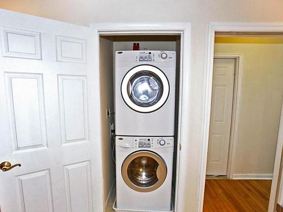 Laundry in unit