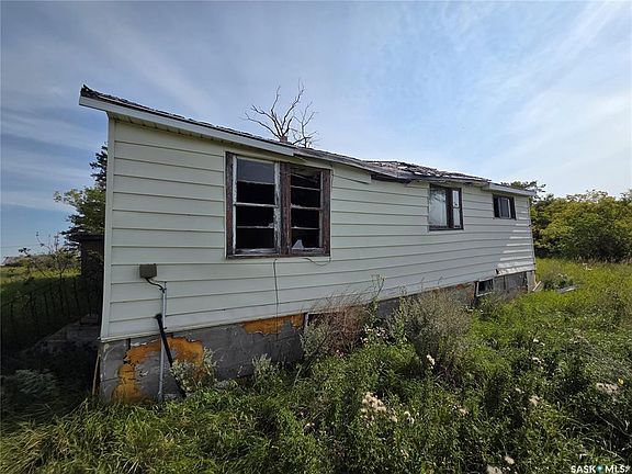 5th image of 8 Sutherland STREET