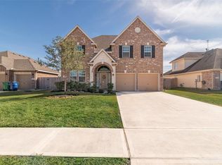 1430 Barras St, Alvin, TX 77511