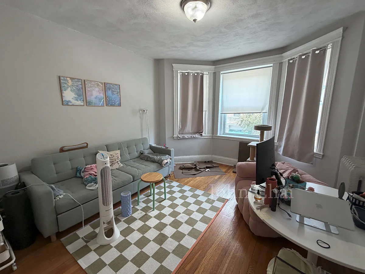 Building Photo - 103 Gordon St #16