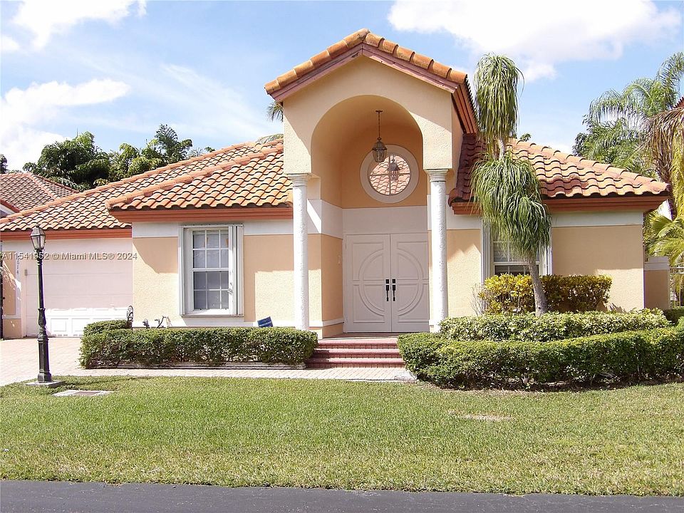 1st image of 5614 NW 104th Ct